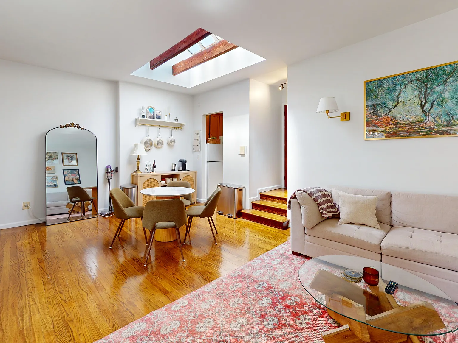 226 West 21st Street — Photo 3