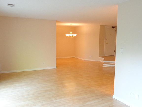 2nd image of 829 Thornton Ct APT 1B