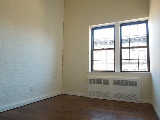 Rented by REAL New York | media 15