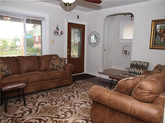3rd image of 1501 Berkshire Ave