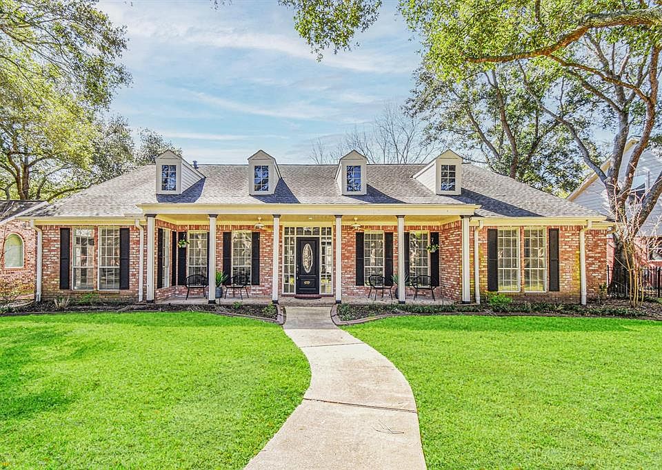 4719 Lake Village Dr, Weston Lakes, TX 77441 MLS 98106285 Zillow