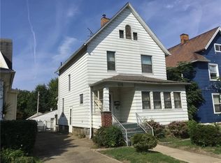 598 Spruce Ave, Sharon, PA 16146