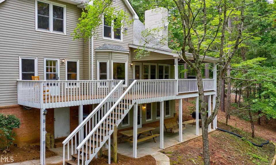 1st image of 1120 Cosby Cir