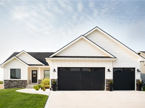 3000 Partlow St, Norwalk, IA 50211