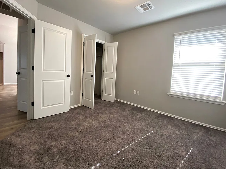 4609 Crystal Clear Ln — Photo 27