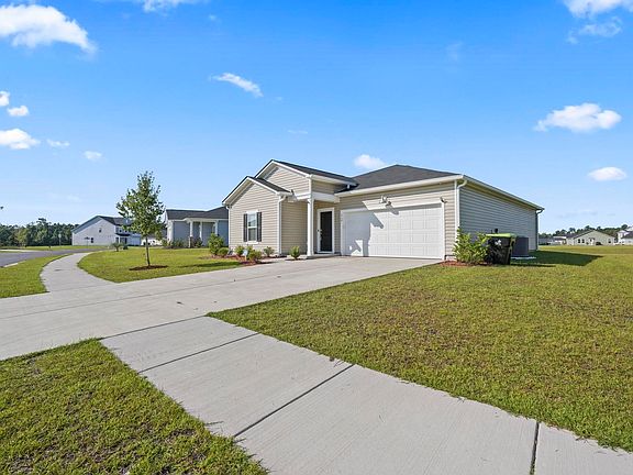 3rd image of 219 Warner Crossing Way