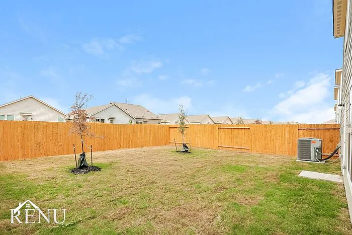 2935 Jackson Smt — Photo 21