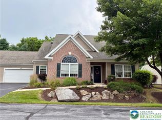 4931 Steeplechase Dr, Macungie, PA 18062