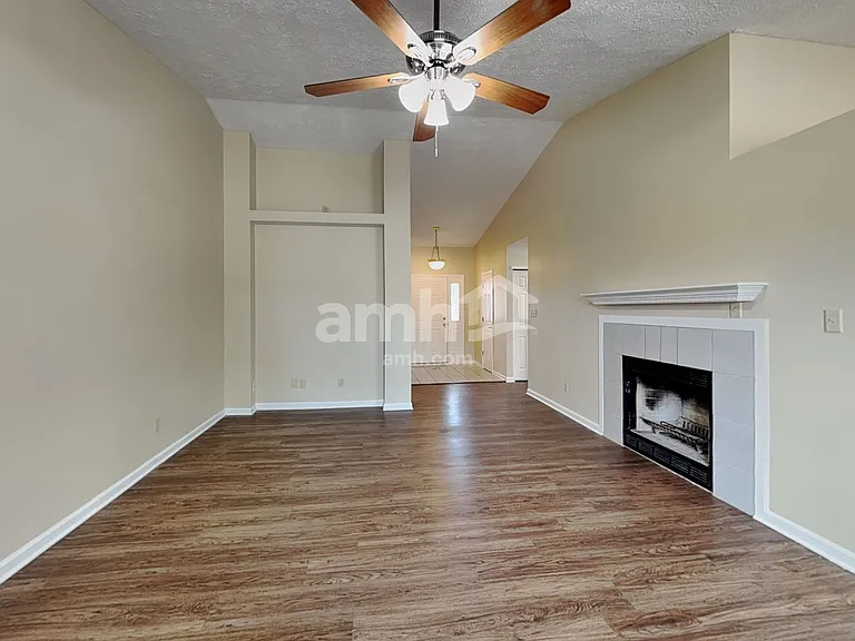 263 Story Rd — Photo 5