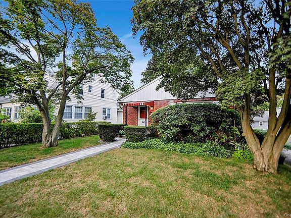 2nd image of 155 Claremont Ave