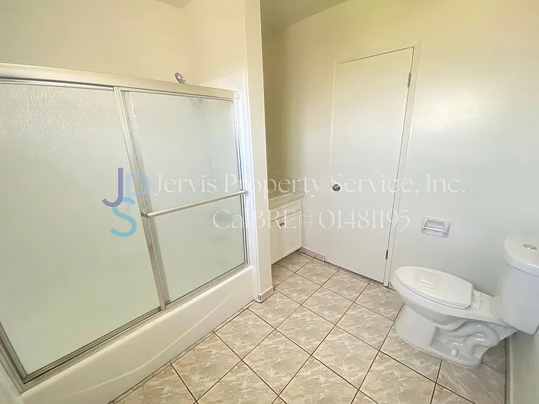 8700 Rosecrans #308