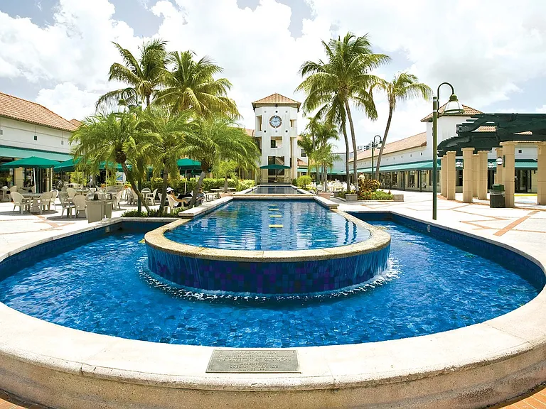 Close to Miami and Fort Lauderdale