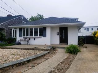456 Lincoln Blvd, Long Beach, NY 11561