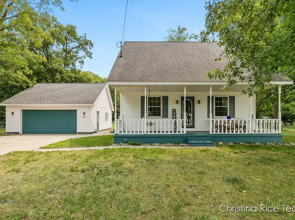 2660 McArthur St, Muskegon, MI 49444