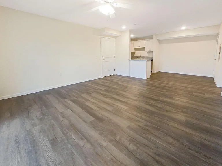 2800 Shan Dr — Photo 4