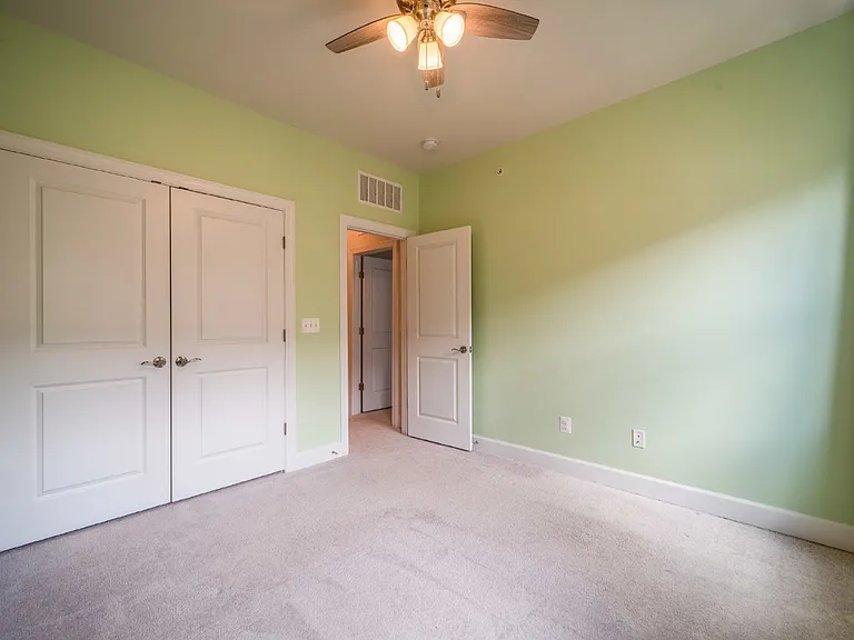 20656 River Liffey Ter — Photo 41