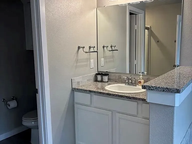 1322 Lantana Ct — Photo 16