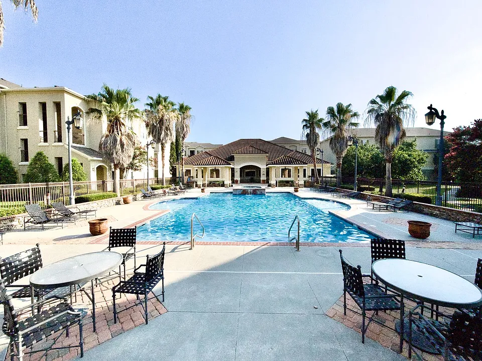 6765 Corporate Blvd #10202