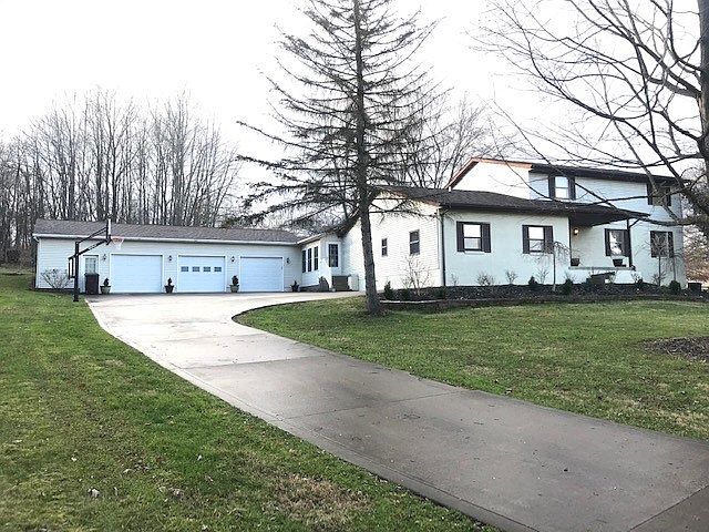 1st image of 10731 Springwater Dr