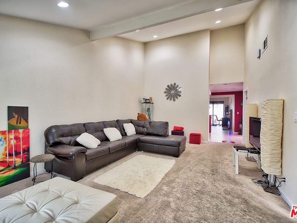 1st image of 8528 De Soto Ave Unit 27