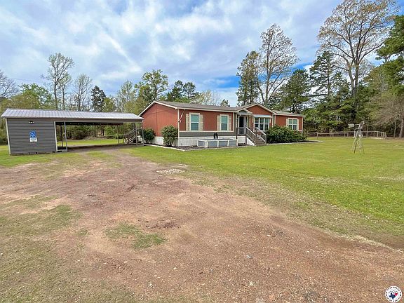 2nd image of 1687 County Road 3437