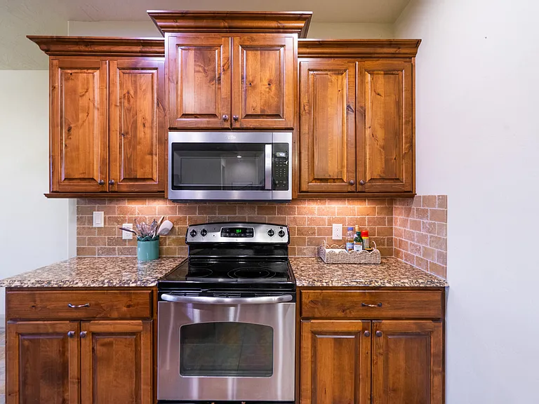 2212 S Chippenham Ct — Photo 18