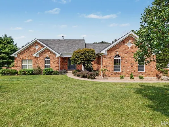 111 Cooperwyck Rd, Wentzville, MO 63385