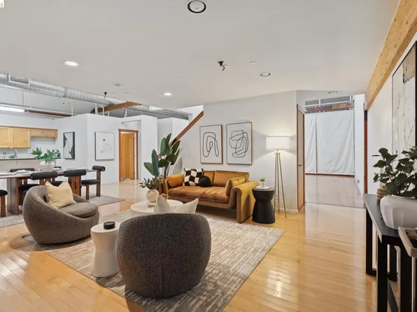 530 E 8th St Suite 207, Oakland, CA 94606