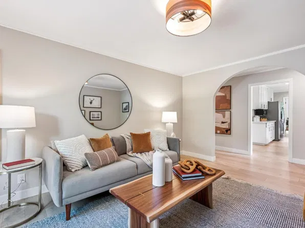 9 Manor Rd, Fairfax, CA 94930