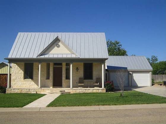 1st image of 103 Settlement Dr