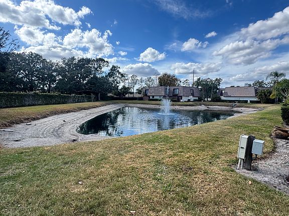 3rd image of 15204 W Pond Woods Dr #15204