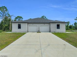 1054 Ainsworth St E, Lehigh Acres, FL 33974