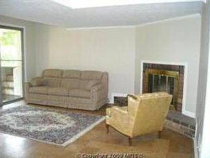 3rd image of 465 White Cedar Ln