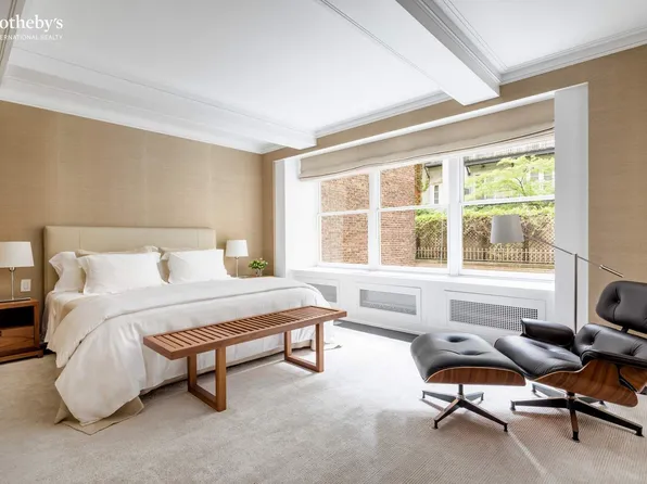 995 5th Avenue image 7 of 19