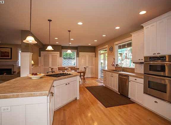 4th image of 3795 Fairhaven Dr