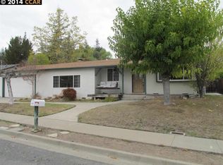 1418 Beechwood Dr, Martinez, CA 94553