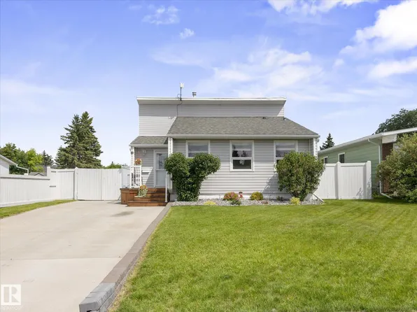 3607 42nd St, Leduc, AB T9E 6A5