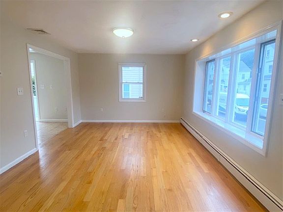 4th image of 64 Cedar St #1