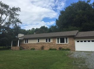 212 Old Chimney Rock Rd, Hendersonville, NC 28792