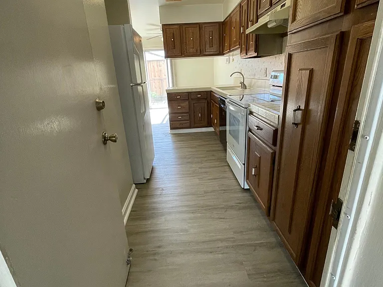 1253 Los Olivos Dr #48 — Photo 9
