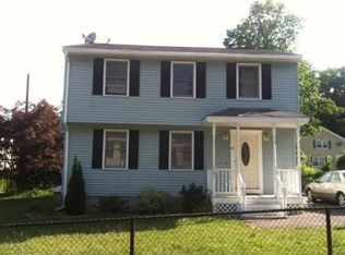 97 Richardson Ave, Dracut, MA 01826