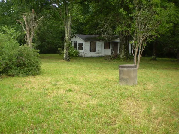 1185 Crawford Rd, Halifax, VA 24558