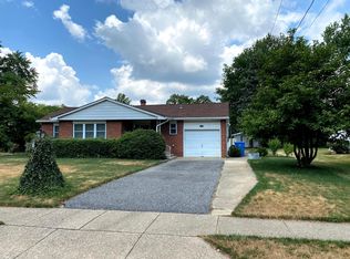 417 Gatewood Rd, Cherry Hill, NJ 08003