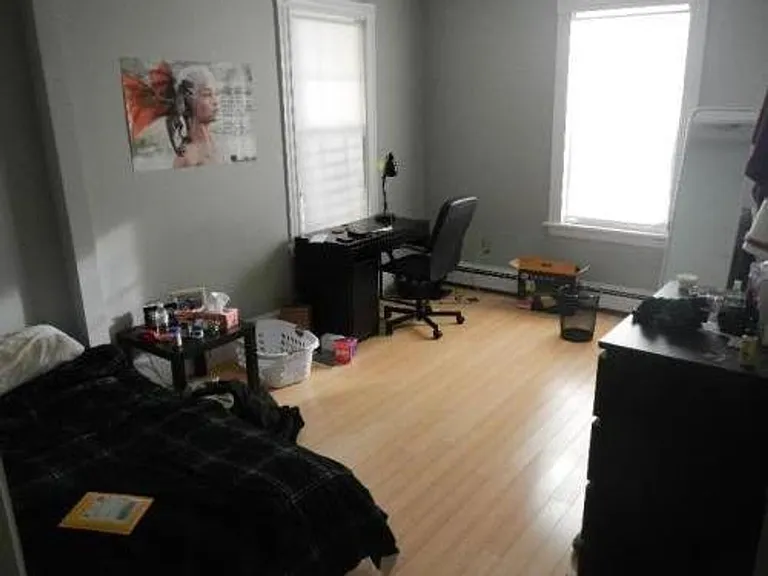247 Hamilton St #1 — Photo 9