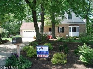 8509 W Oak Pl, Vienna, VA 22182