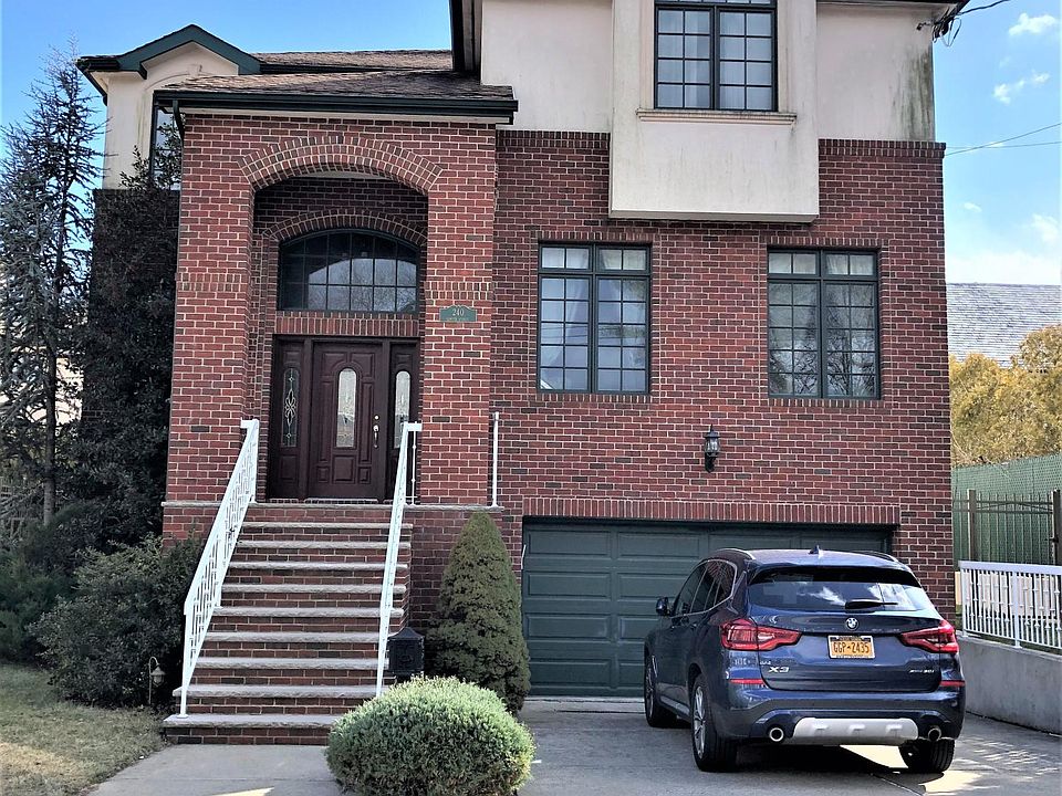 1st image of 240 Center St