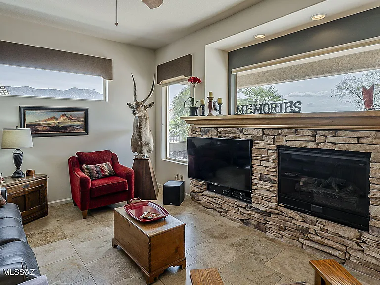 65473 E Rose Ridge Dr — Photo 14