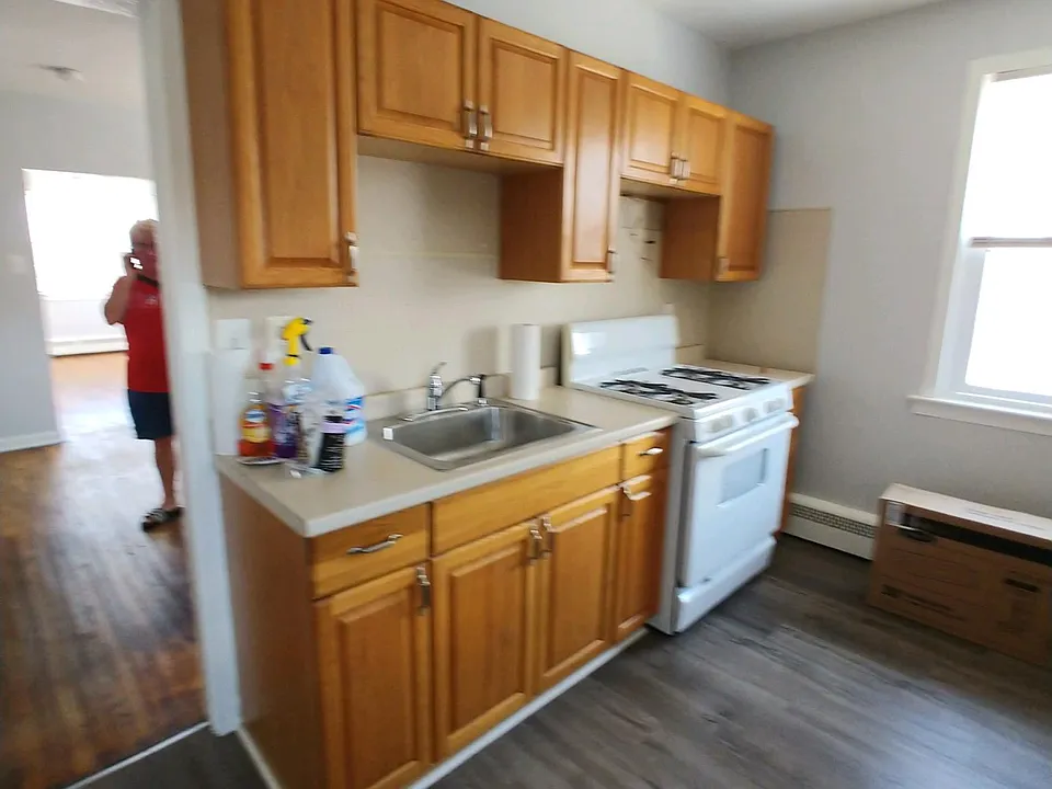 Updated Kitchen with Newer Appliances