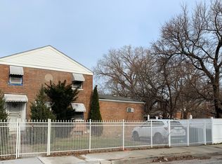 9573 S Yates Blvd, Chicago, IL 60617