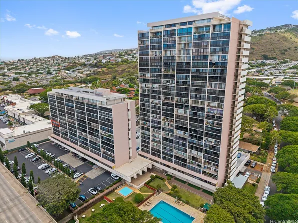 4300 Waialae Ave APT B601, Honolulu, HI 96816